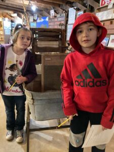 Round Barn invites kids to scavenger hunt during spring break