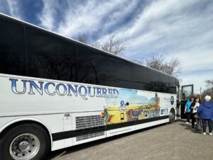 Bus Tours - Arcadia Round Barn